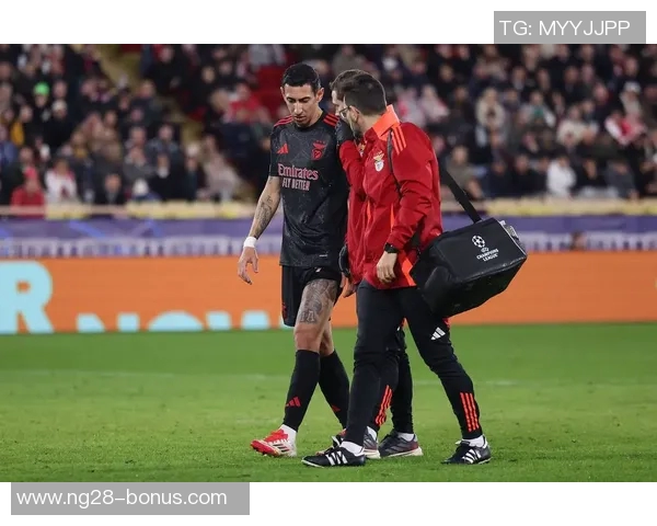 西甲激战波尔图逆转本菲卡绝杀瞬间点燃全场热情与转会传闻交织